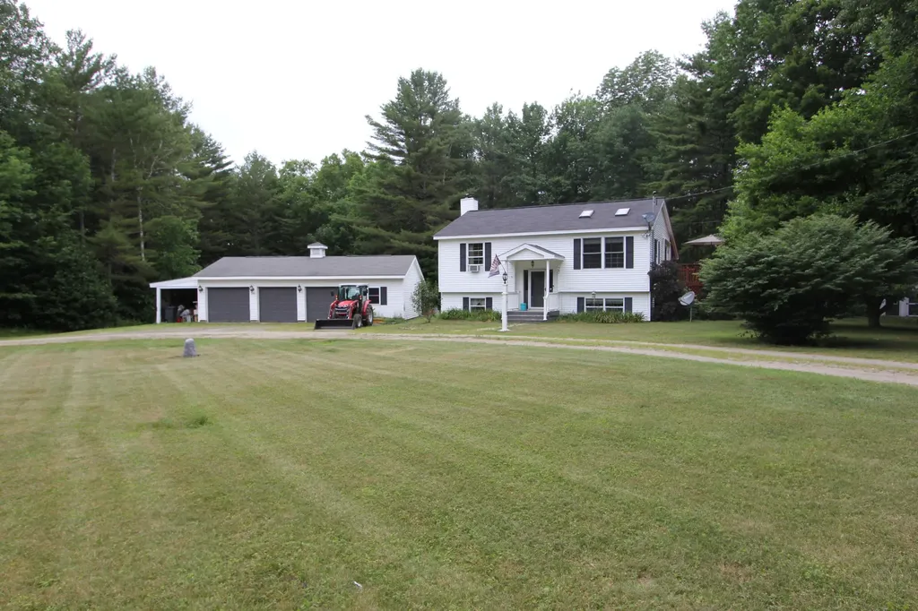 25 Woodland Lane Litchfield ME 04350