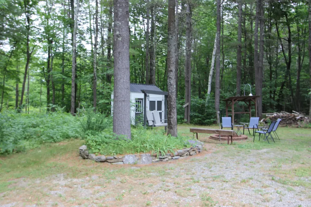 25 Woodland Lane Litchfield ME 04350