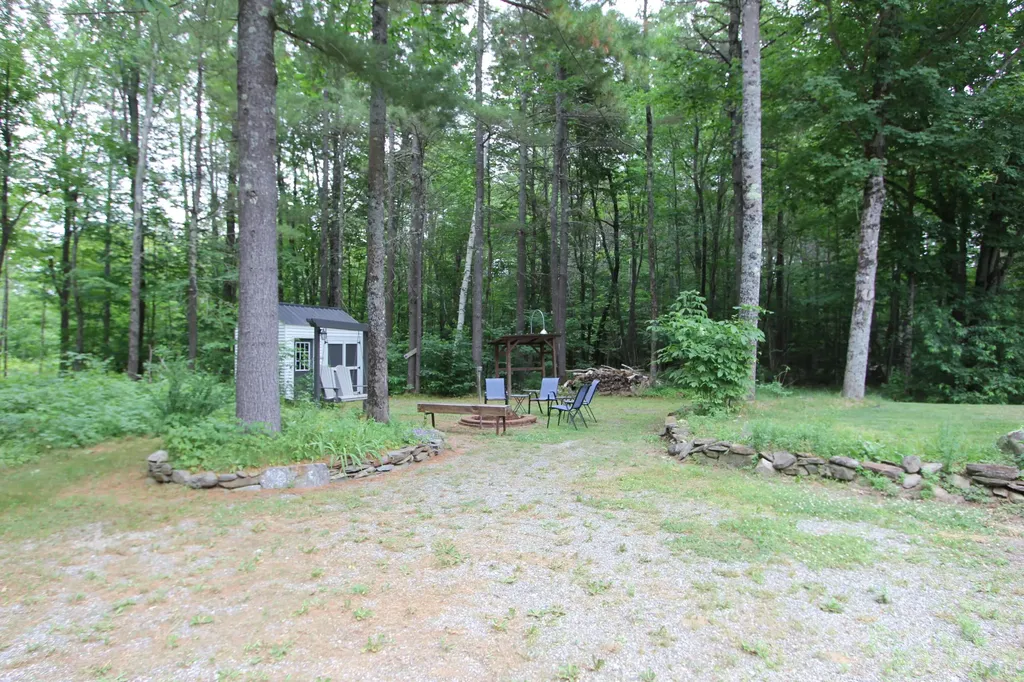 25 Woodland Lane Litchfield ME 04350