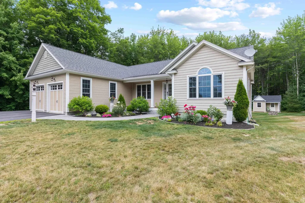 141 Nash Road Windham ME 04062