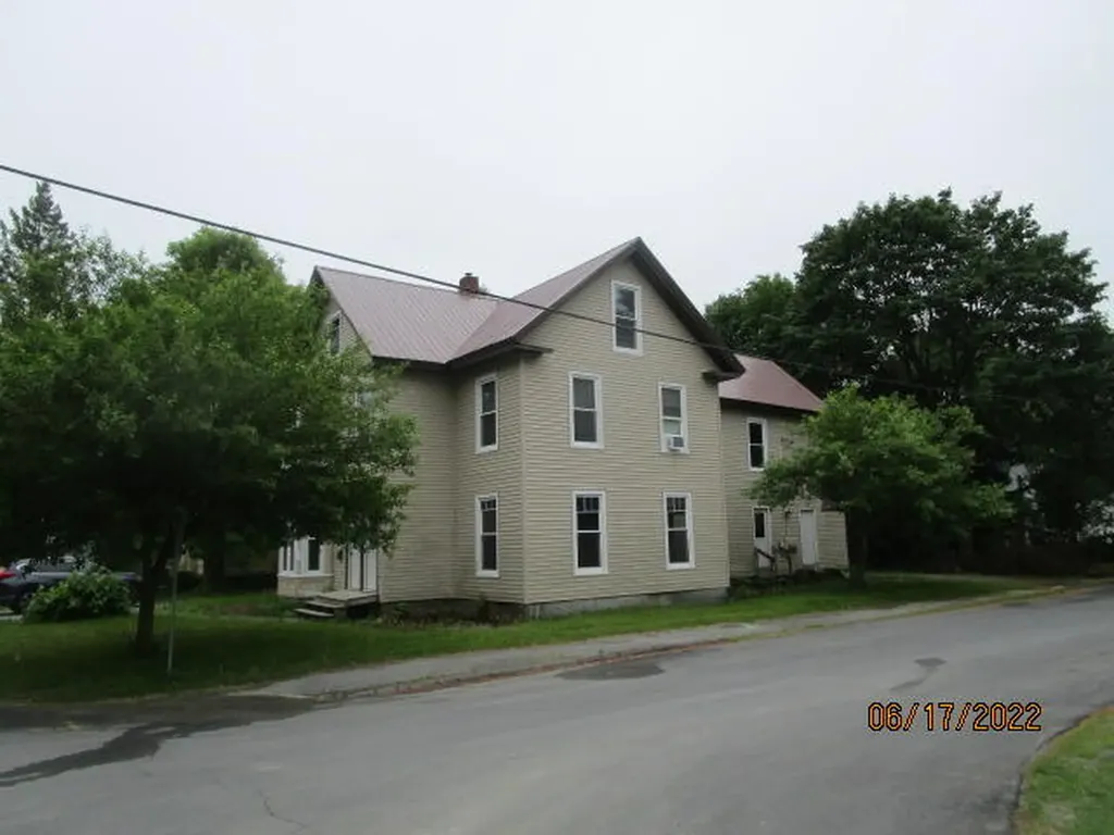 55 Bradbury Street Old Town ME 04468