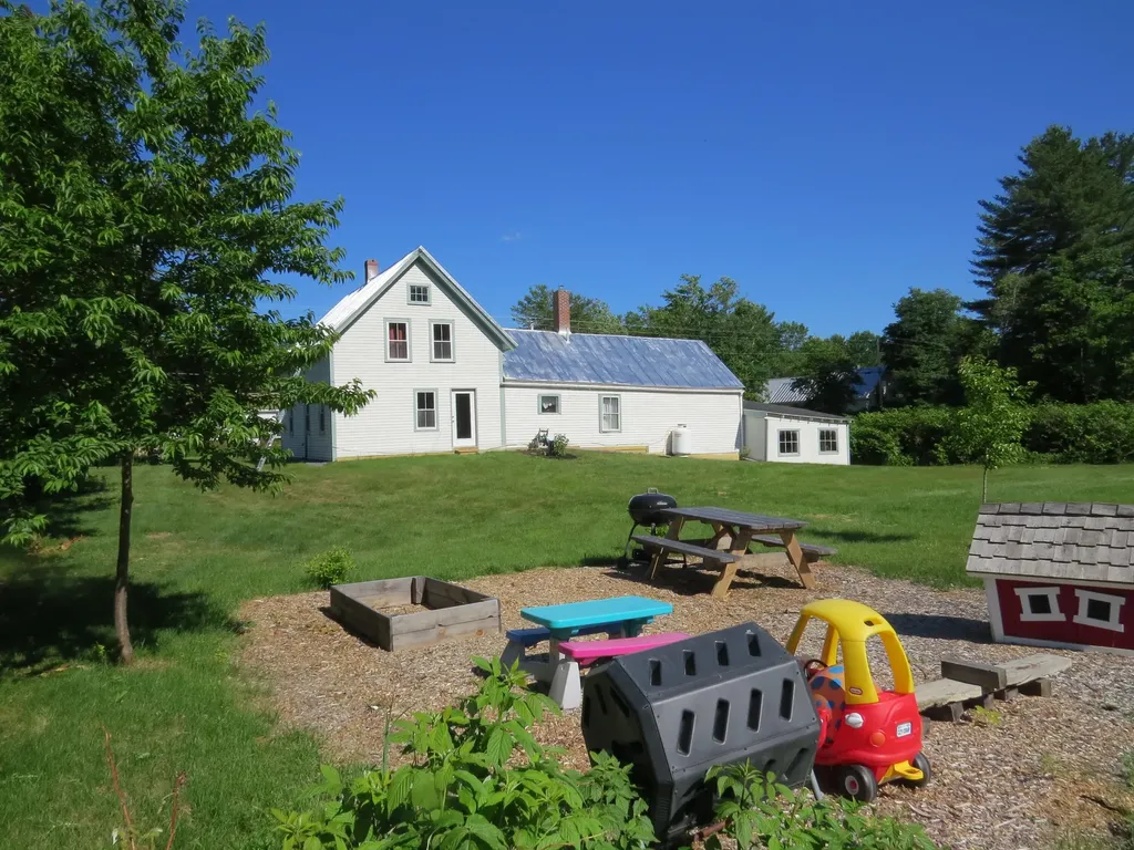 158 River Road Benton ME 04901