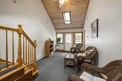 726 Foreside Road Topsham ME 04086