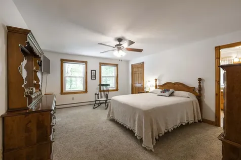 726 Foreside Road Topsham ME 04086