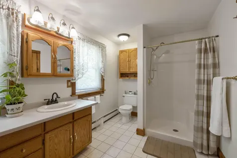726 Foreside Road Topsham ME 04086