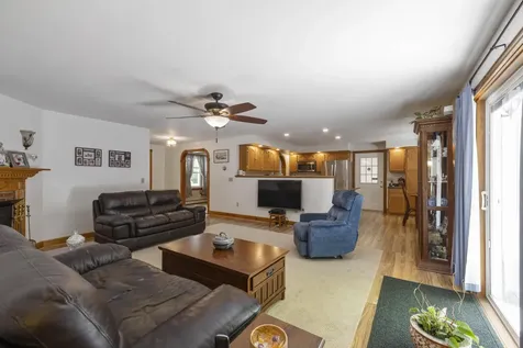 726 Foreside Road Topsham ME 04086