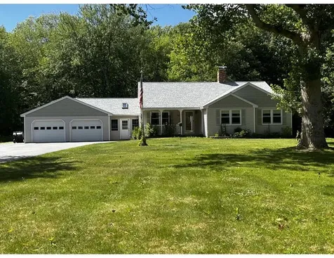 726 Foreside Road Topsham ME 04086