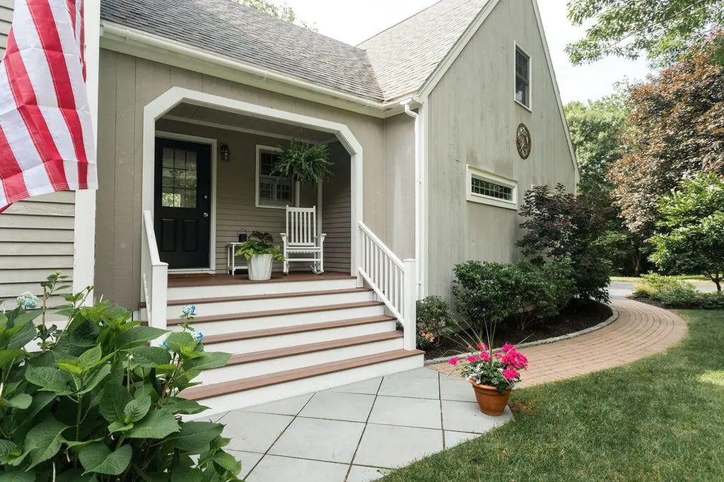 51 Darcy Road York ME 03909