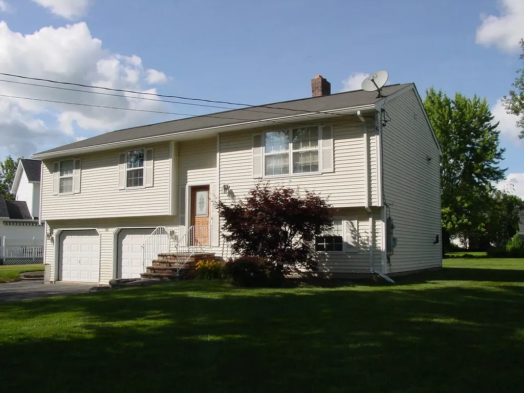187 Laurel Circle Bangor ME 04401