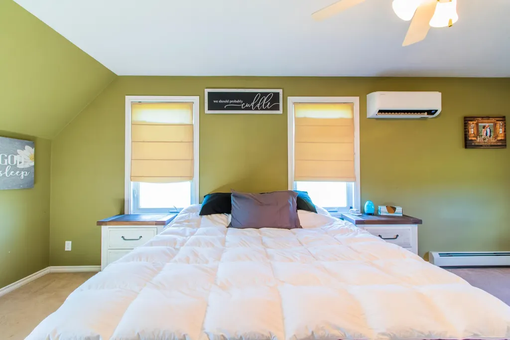 24 Rolling Knoll Drive Leeds ME 04263