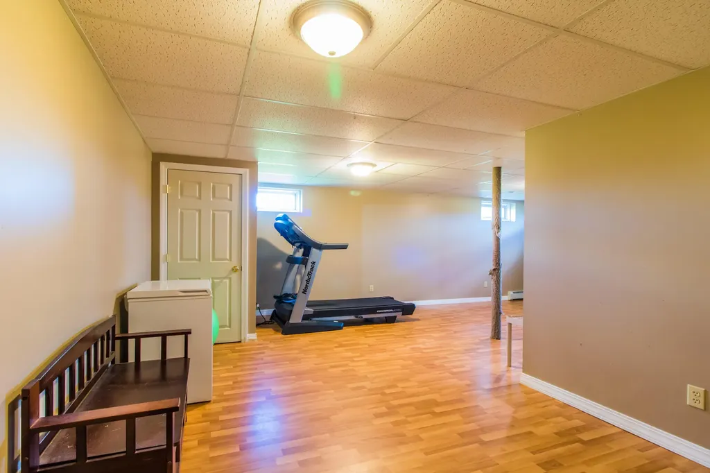 24 Rolling Knoll Drive Leeds ME 04263