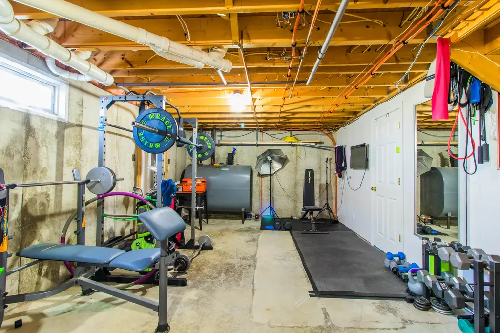 24 Rolling Knoll Drive Leeds ME 04263