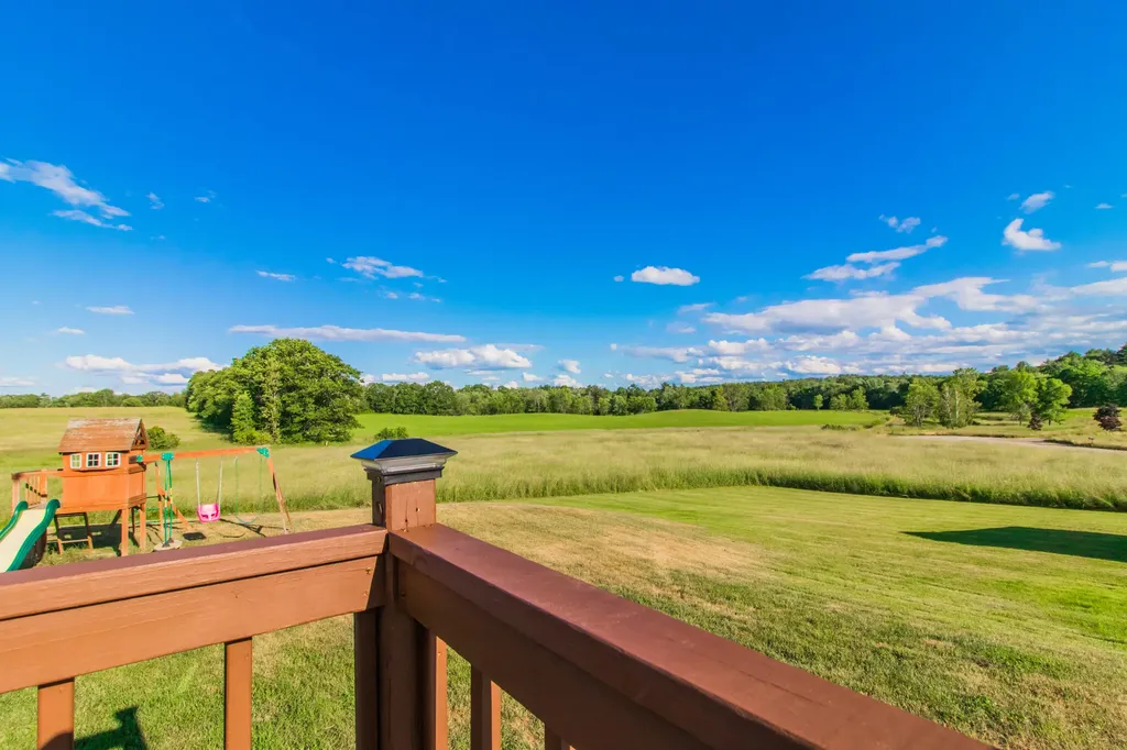 24 Rolling Knoll Drive Leeds ME 04263
