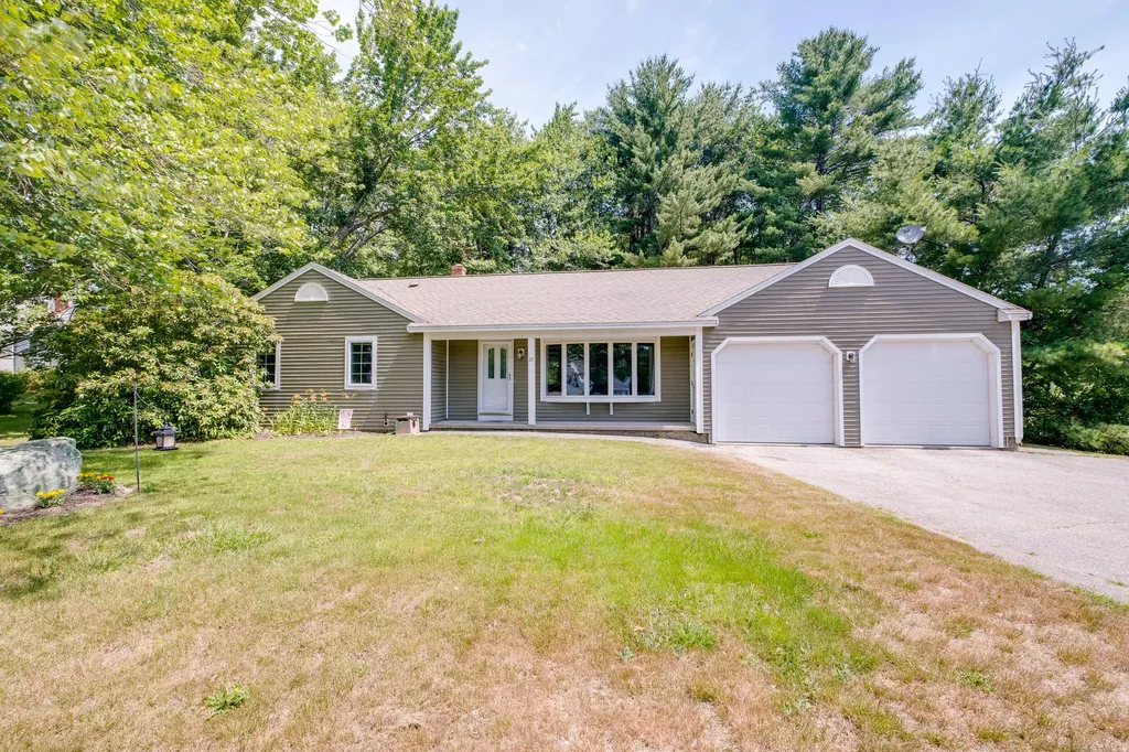 23 Ross Road Kennebunk ME 04043