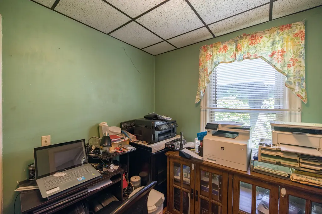 568-570 Washington Avenue Portland ME 04103