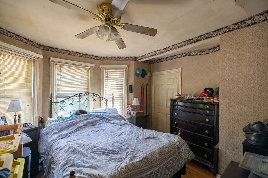 568-570 Washington Avenue Portland ME 04103