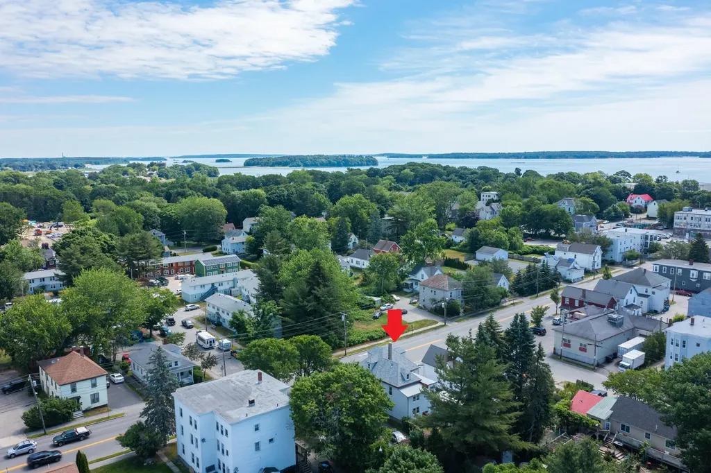 568-570 Washington Avenue Portland ME 04103