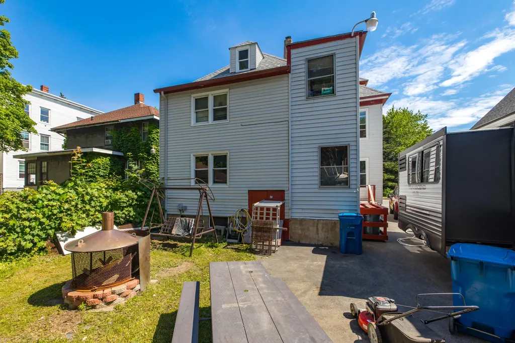 568-570 Washington Avenue Portland ME 04103