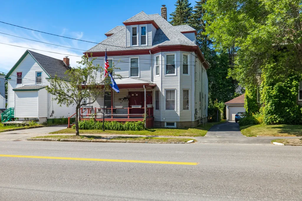 568-570 Washington Avenue Portland ME 04103
