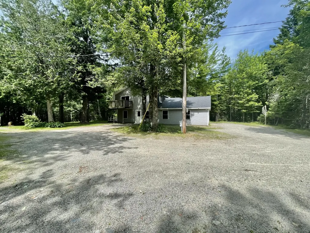 1068 Bangor Road Ellsworth ME 04605