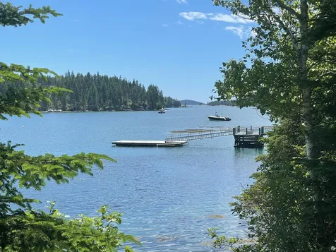 137&187 Long Cove Road Vinalhaven ME 04863