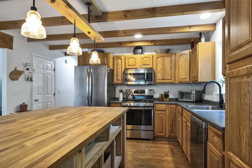 183 Slab City Road Lincolnville ME 04849