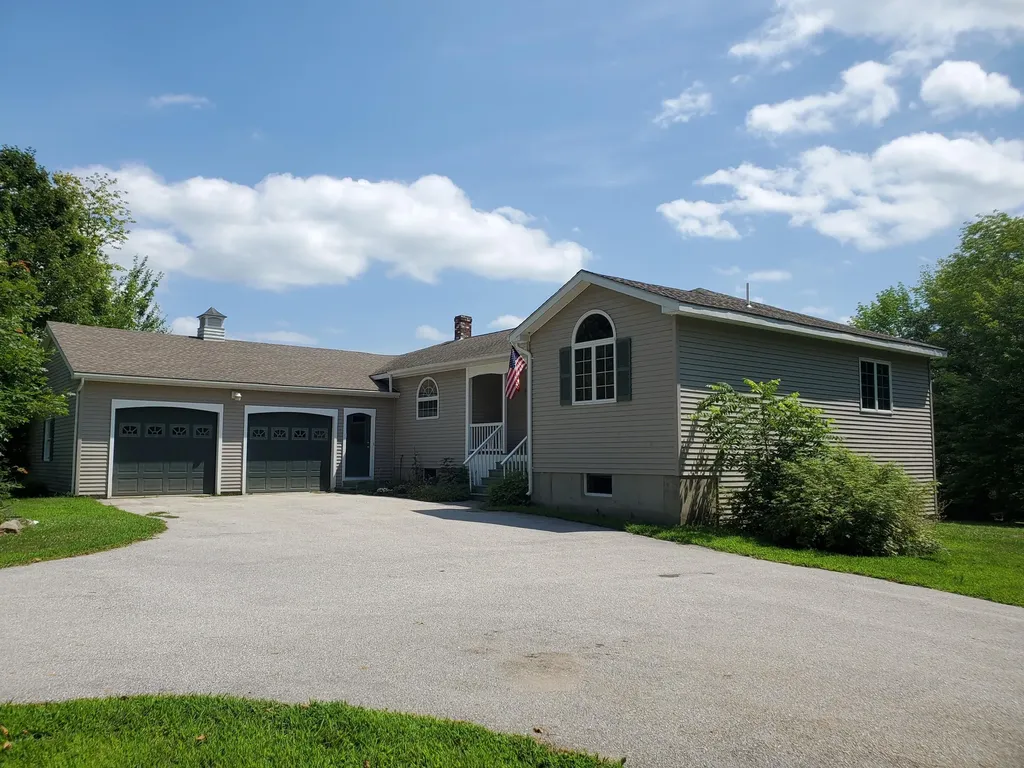 78 Dyer Road Carmel ME 04419