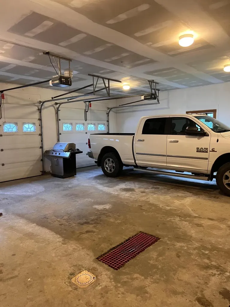 78 Dyer Road Carmel ME 04419