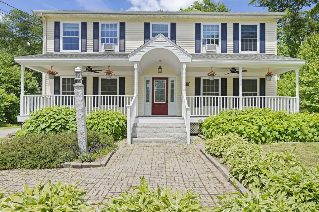 30 Winterberry Road West Bath ME 04530