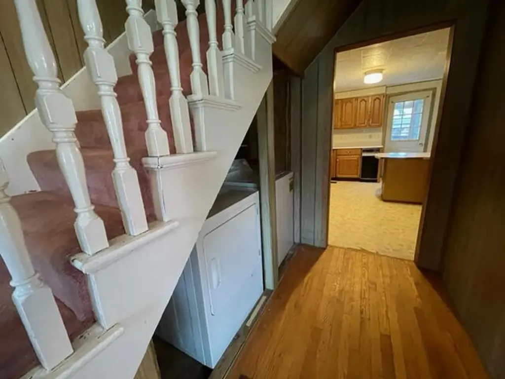 90 Swan Street Calais ME 04619