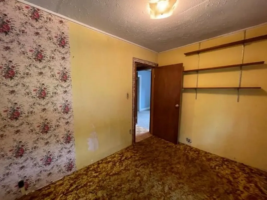 90 Swan Street Calais ME 04619