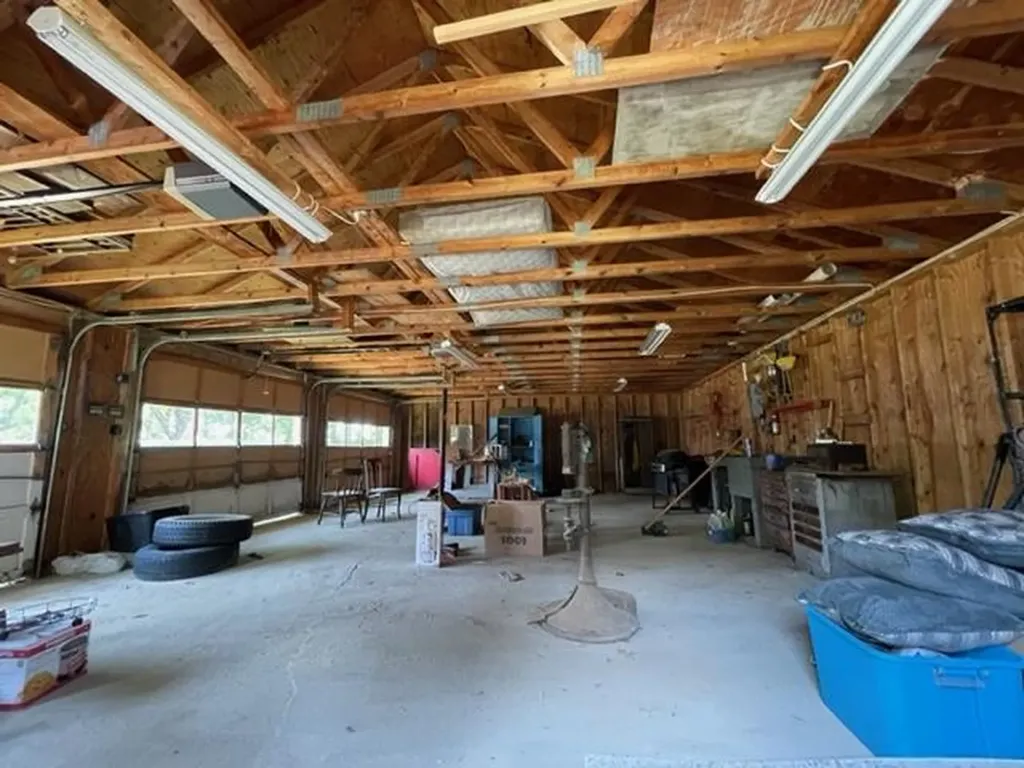 90 Swan Street Calais ME 04619