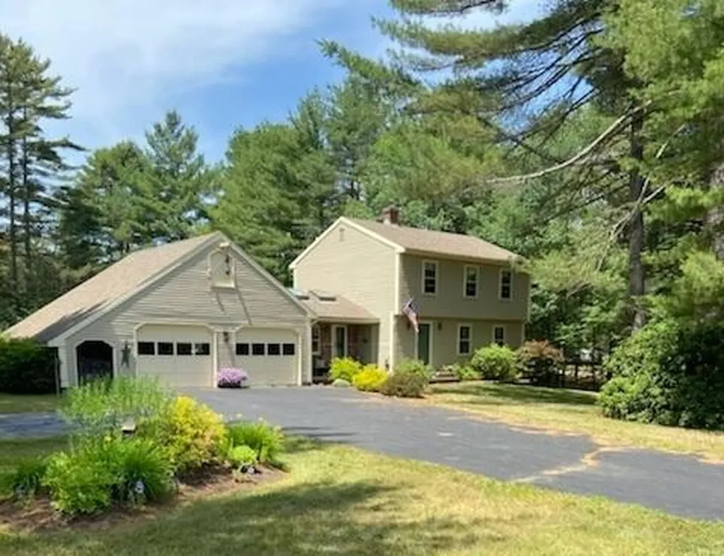 81 Keay Road Berwick ME 03901