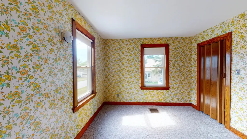 28 Tarr Avenue Lewiston ME 04240