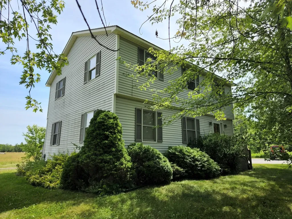 294 Coldbrook Road Hampden ME 04444