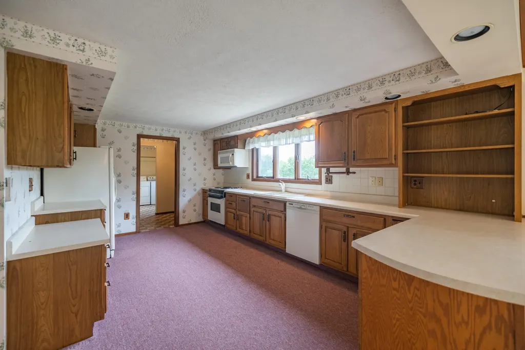 188 P Ridge Road Readfield ME 04355