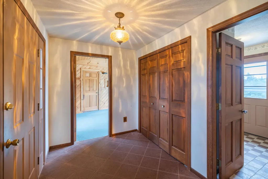 188 P Ridge Road Readfield ME 04355