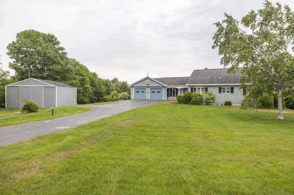 188 P Ridge Road Readfield ME 04355