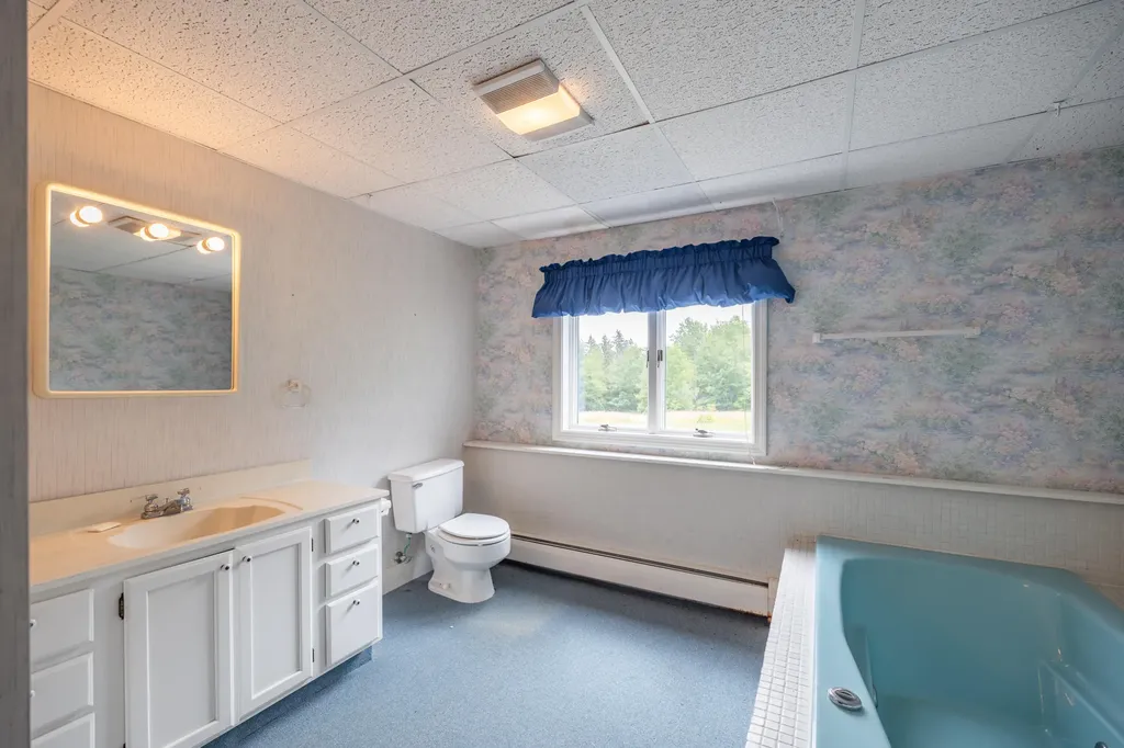 188 P Ridge Road Readfield ME 04355