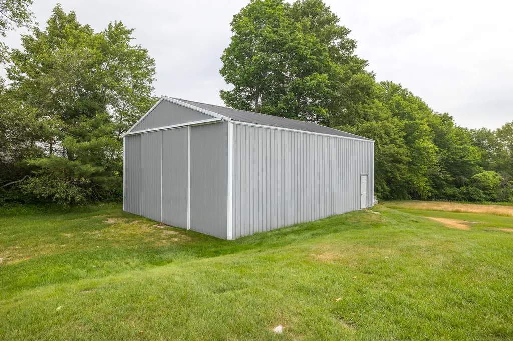 188 P Ridge Road Readfield ME 04355