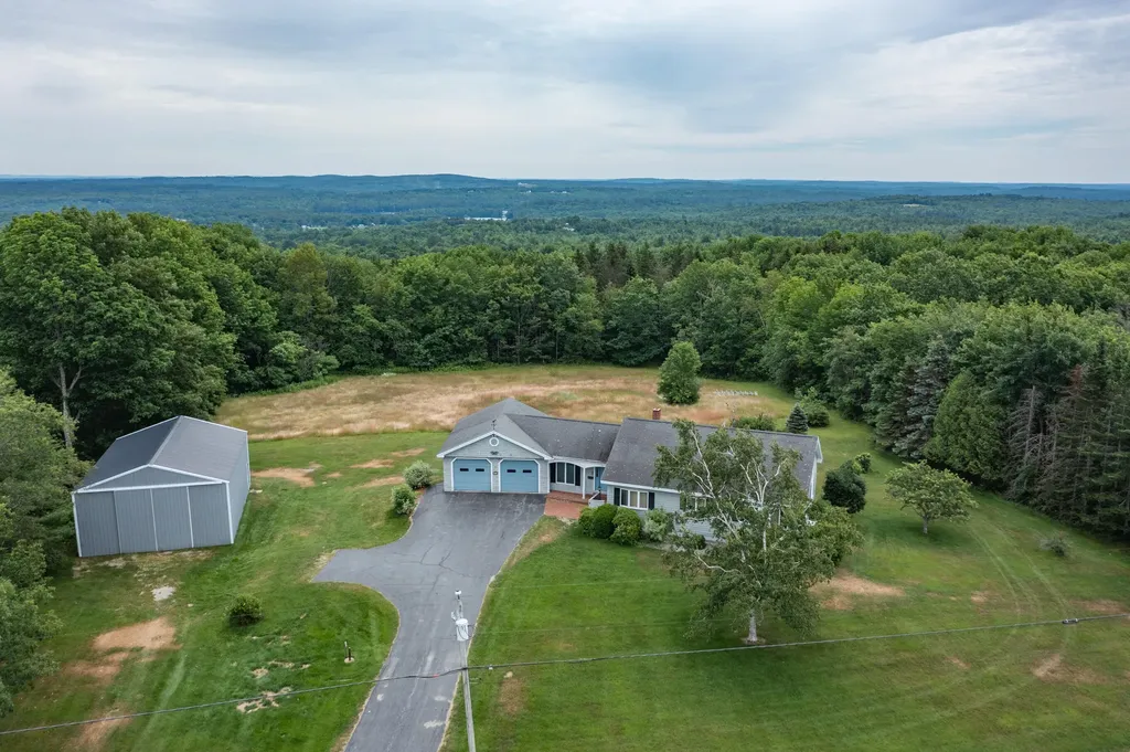 188 P Ridge Road Readfield ME 04355