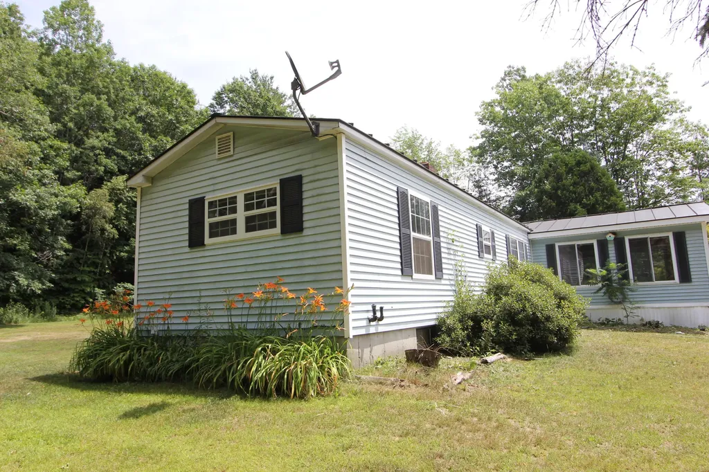 60 Furbush Road Sabattus ME 04280