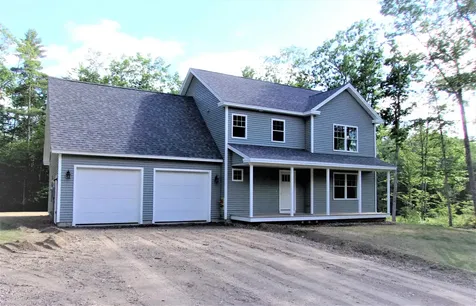 28 Bracken Woods Road Raymond ME 04071