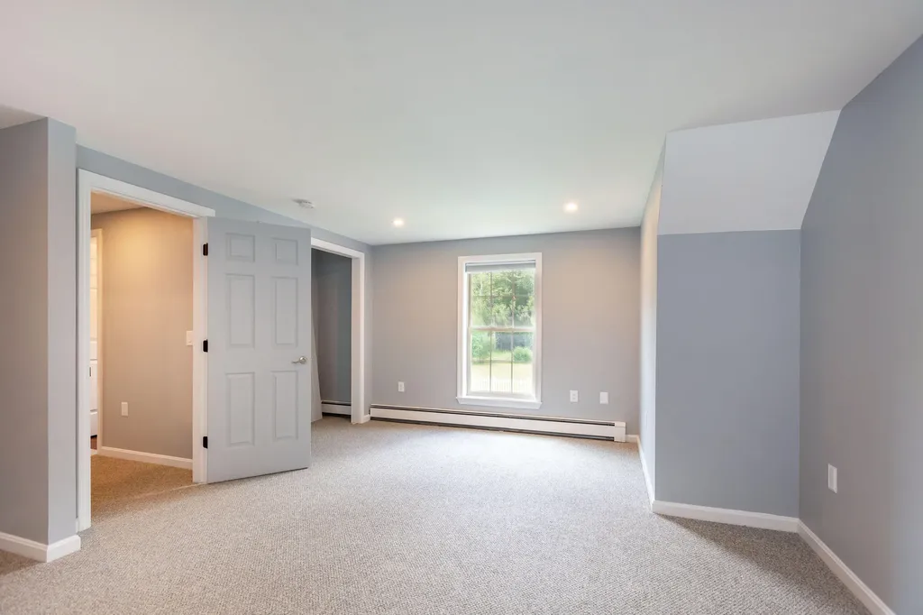 136 Indian Road Wiscasset ME 04578