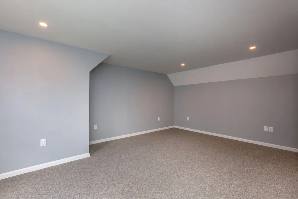 136 Indian Road Wiscasset ME 04578