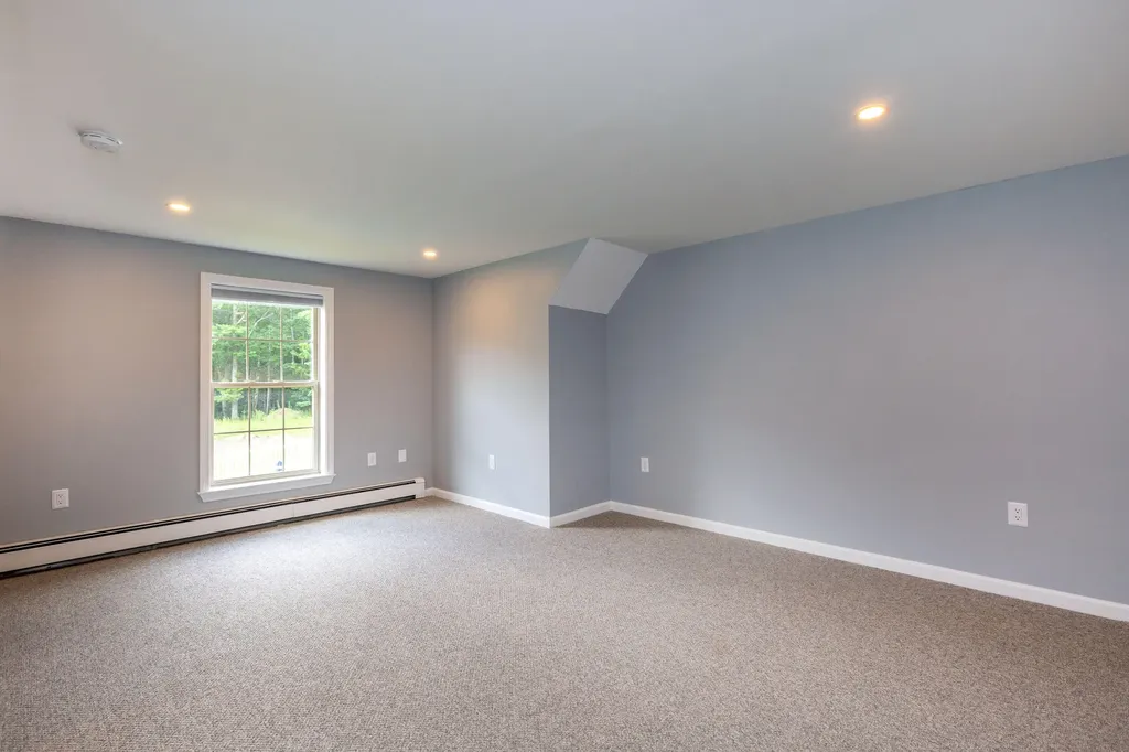 136 Indian Road Wiscasset ME 04578