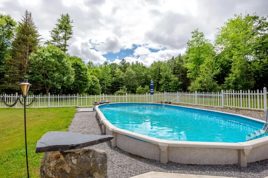 136 Indian Road Wiscasset ME 04578