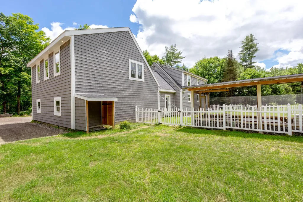 136 Indian Road Wiscasset ME 04578
