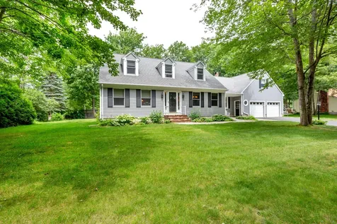 24 Country Lane Brunswick ME 04011