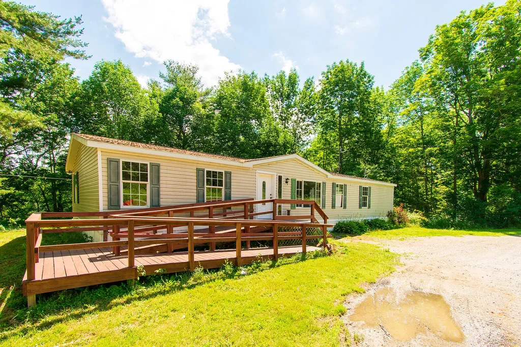 543 Winslows Mills Road Waldoboro ME 04572